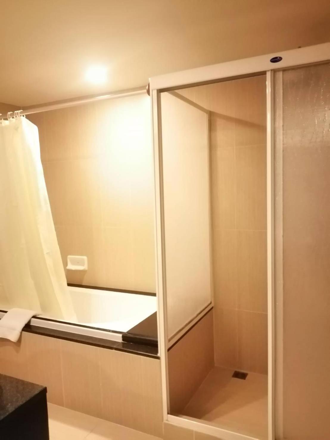 Olive Hotel & Residence Bangkok Sukhumvit 101 Exterior foto